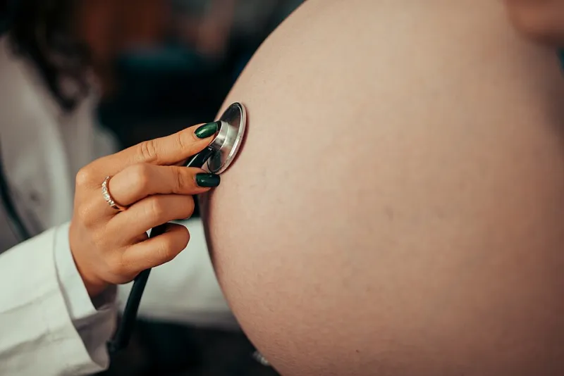 Cue the Calm: How to Build a Labor Soundtrack That Carries You From First Surge to First Cry